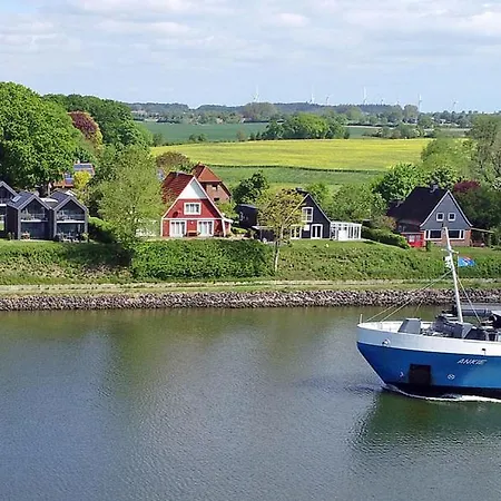 Kojen Am Kanal Lee * Sehestedt (Schleswig-Holstein)